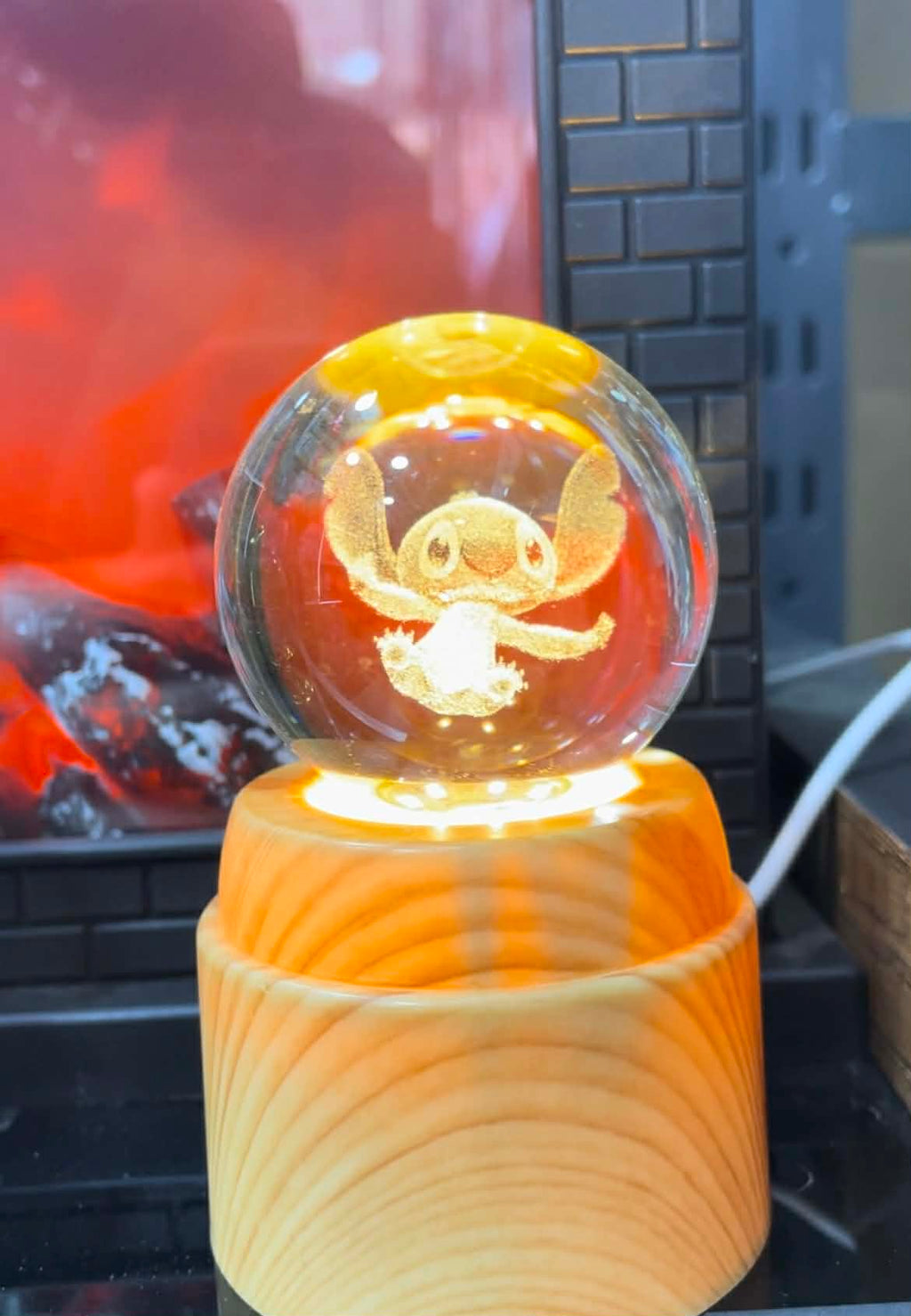 مصباح كريستالي ثلاثي