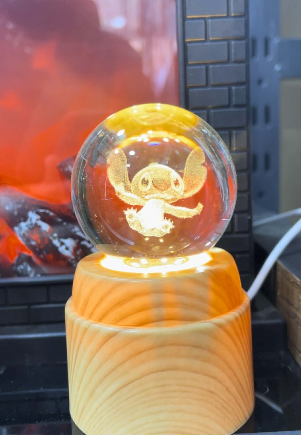 مصباح كريستالي ثلاثي